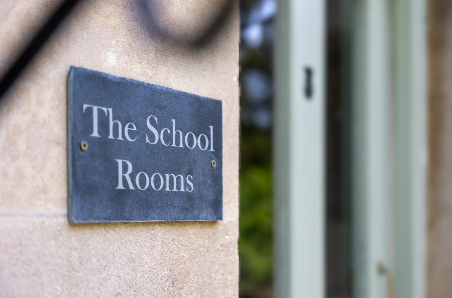 The School Rooms Estate Beautiful, Georgian Apartments With Private Heated Pool And Hot Tub Wifi And Parking Near Bath Box  Eksteriør billede