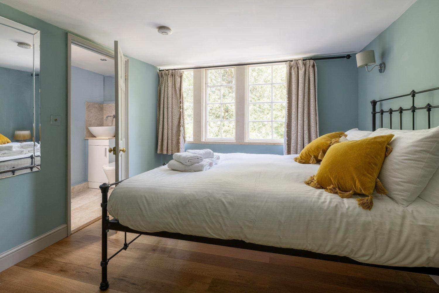 The School Rooms Estate Beautiful, Georgian Apartments With Private Heated Pool And Hot Tub Wifi And Parking Near Bath Box  Eksteriør billede