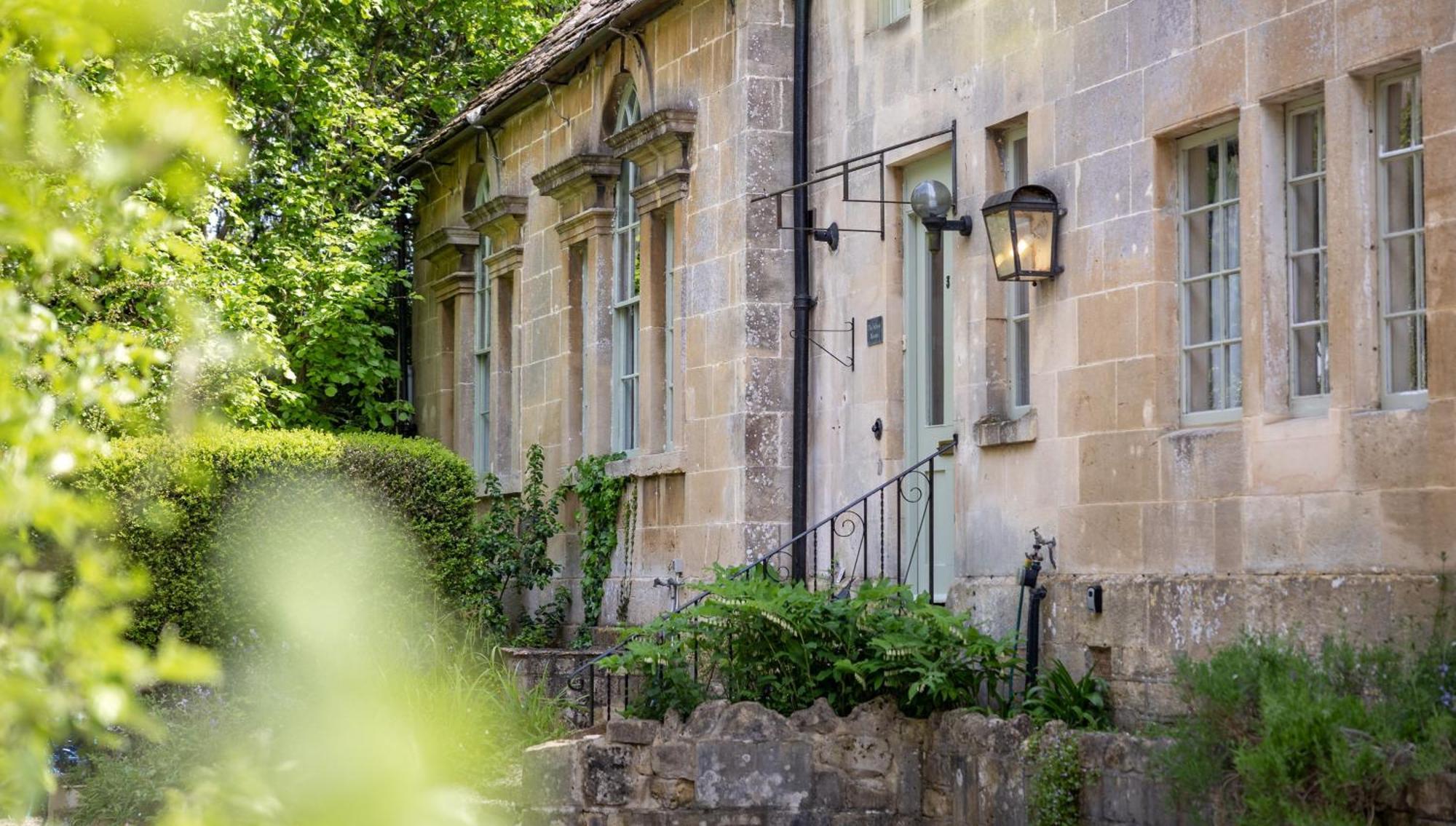 The School Rooms Estate Beautiful, Georgian Apartments With Private Heated Pool And Hot Tub Wifi And Parking Near Bath Box  Eksteriør billede
